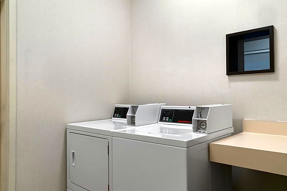 Courtyard® by Marriott® Fayetteville Fort Liberty/Spring Lake