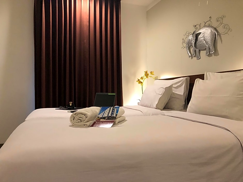 Burza Hotel Lubuk Linggau