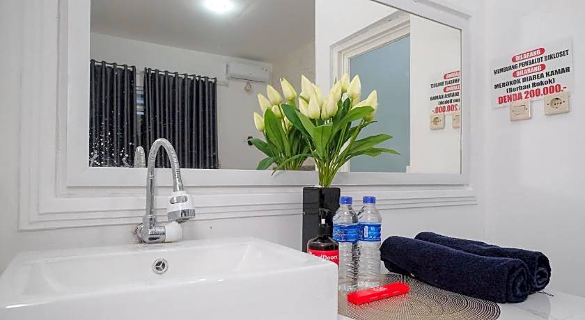 RedDoorz Syariah near Taruna Nusantara Magelang