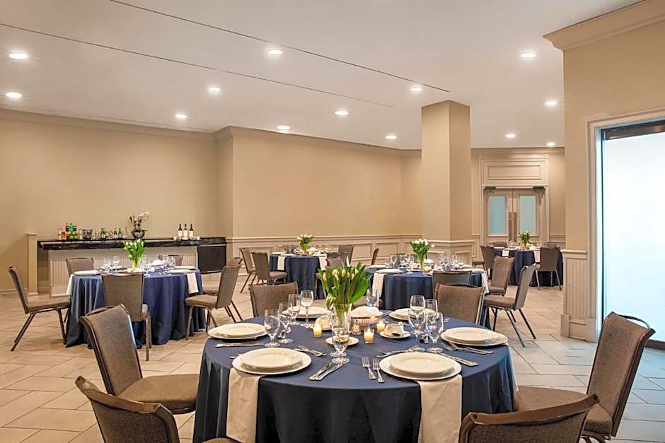 Hyatt Regency Birmingham - The Wynfrey Hotel