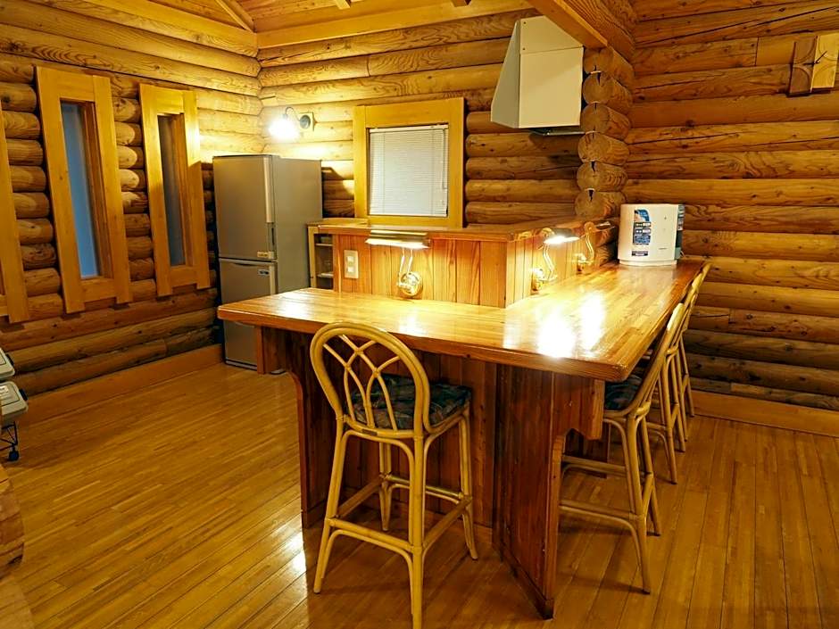 Log Hotel Larch Lake Kanayama
