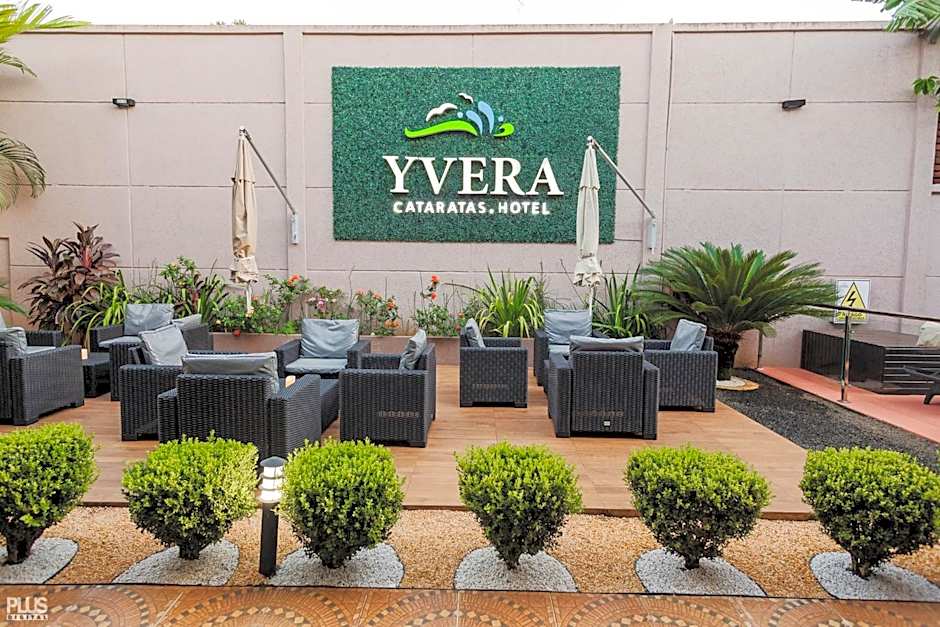Yvera Cataratas