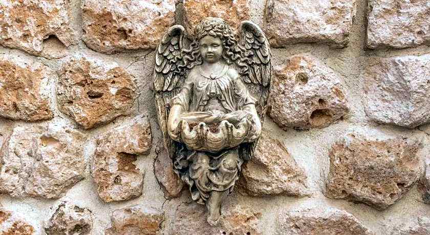 Foremanson Cave Hotel