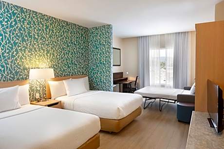 Suite with Two Queen Beds