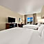 Comfort Inn & Suites Airport Convention Center