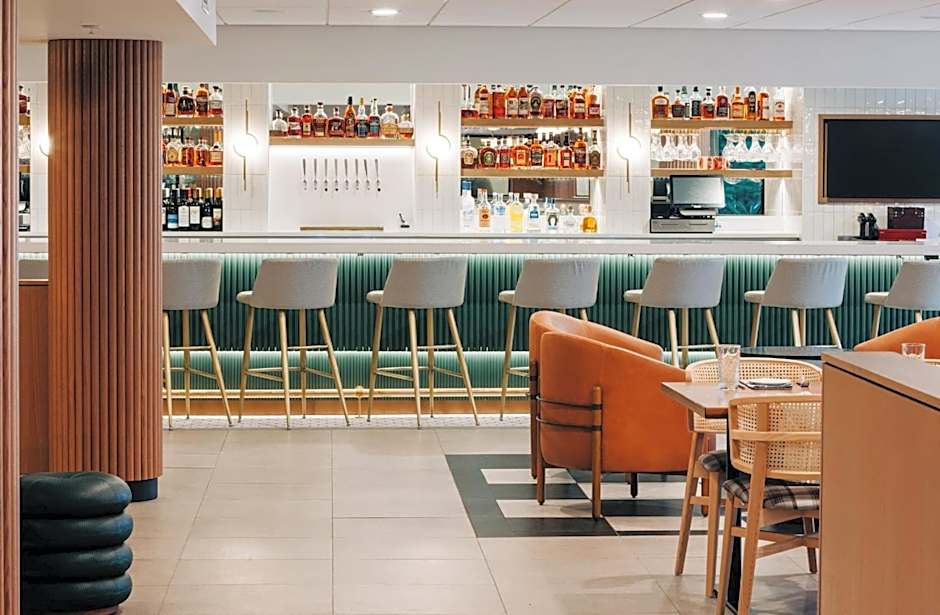 Crowne Plaza Louisville Airport Expo Ctr By IHG