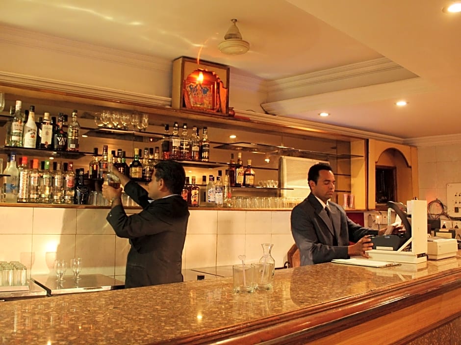 Hotel Kohinoor Plaza