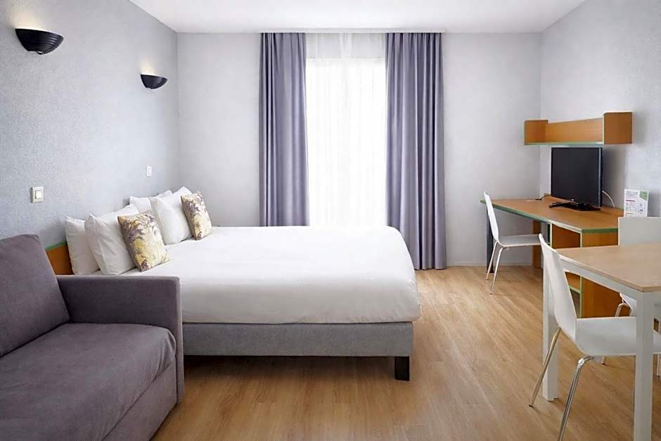 Aparthotel Adagio Access Paris Maisons-Alfort