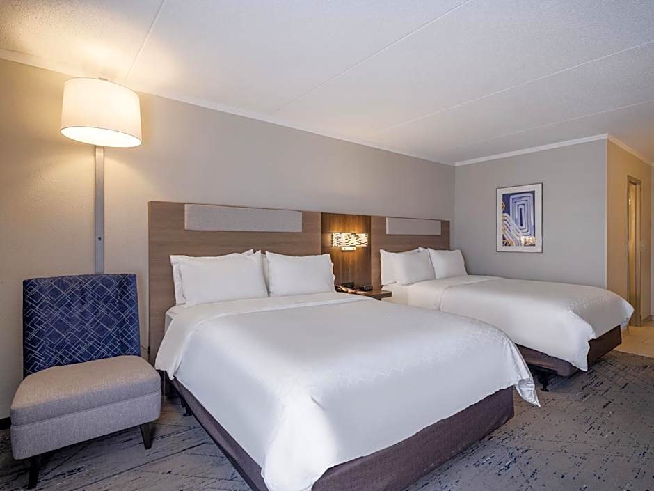 Holiday Inn Express & Suites Greensboro - (I-40 @ Wendover) By IHG