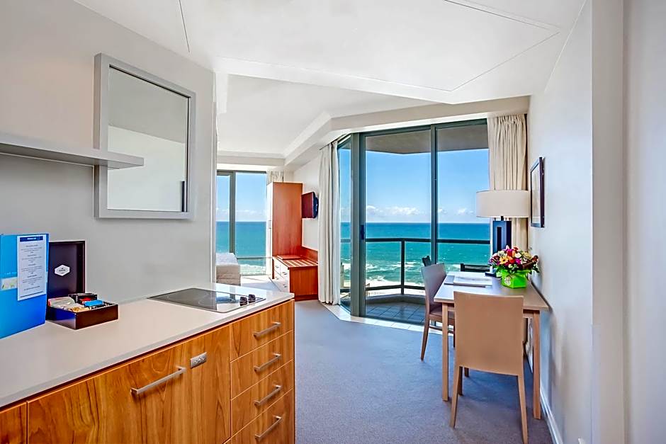 Mantra Legends Hotel