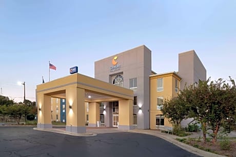 Comfort Inn & Suites Ruston-East