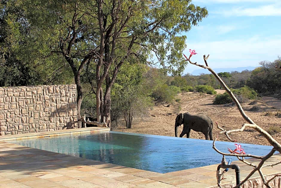 Shumbalala Game Lodge