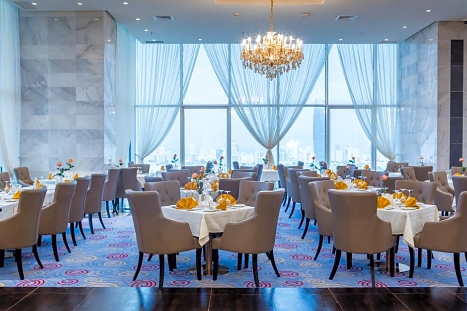 Grand Majestic Hotel