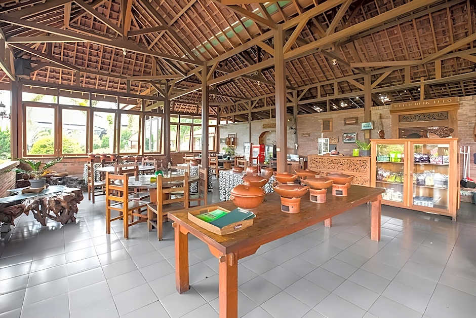 RedDoorz Plus @ Purwodadi