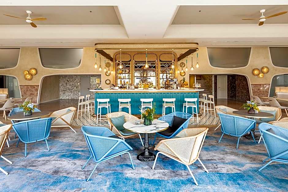 Delta Hotels by Marriott Giardini Naxos