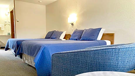 2 Queen Beds Mountain View Nonsmoking