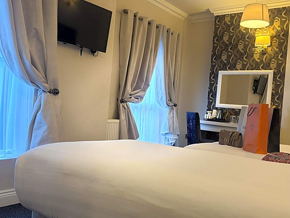 Hotel St George by Nina