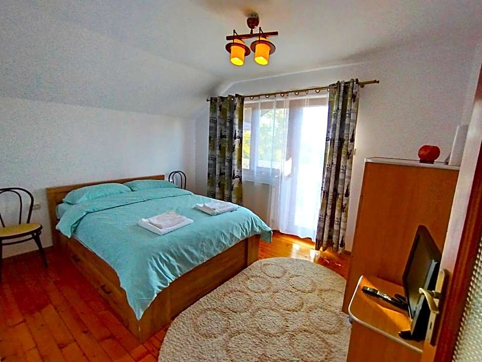 Boutique Casa Galbena