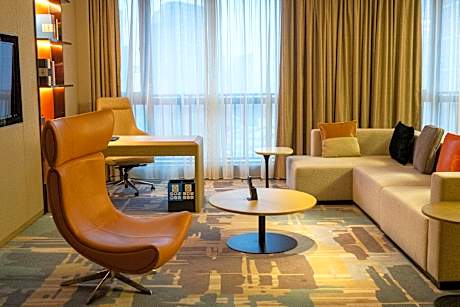 QUBE Suite