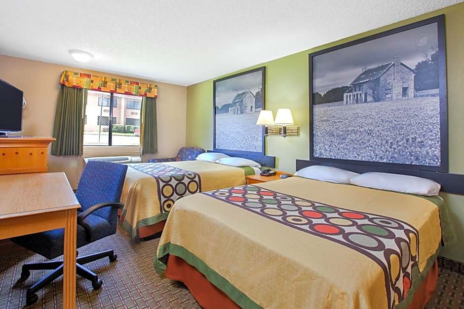 Super 8 by Wyndham Sherman