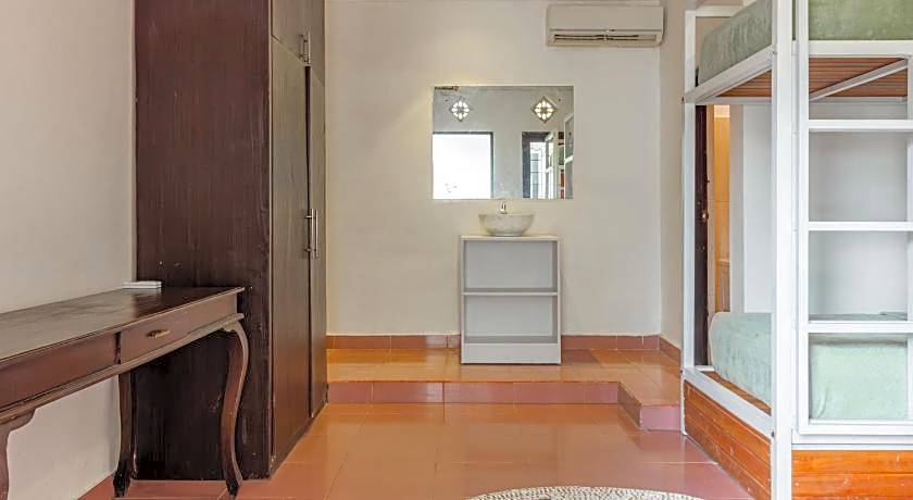 Capital O 93944 Geweka Homestay