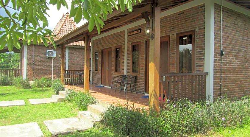 Balkondes Bumiharjo (Kampung Dolanan)