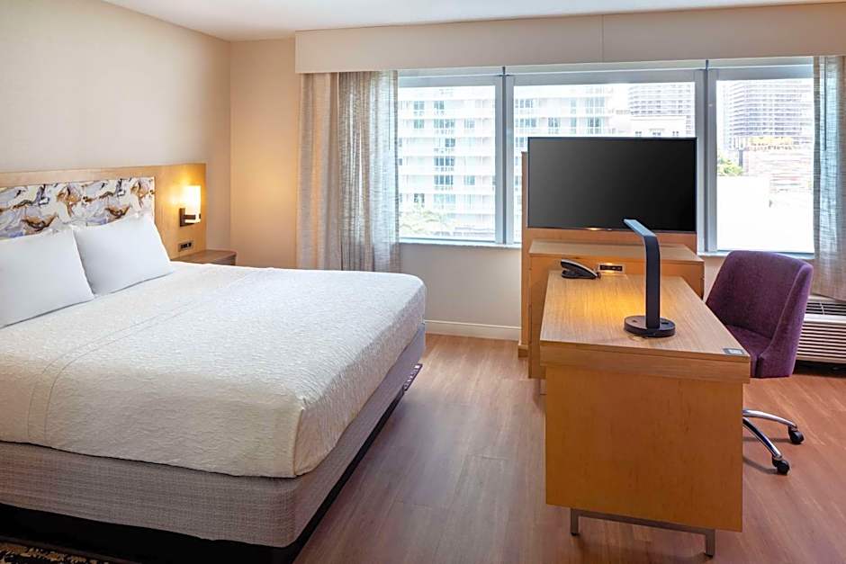 Hampton Inn By Hilton & Suites Downtown Miami/Brickell
