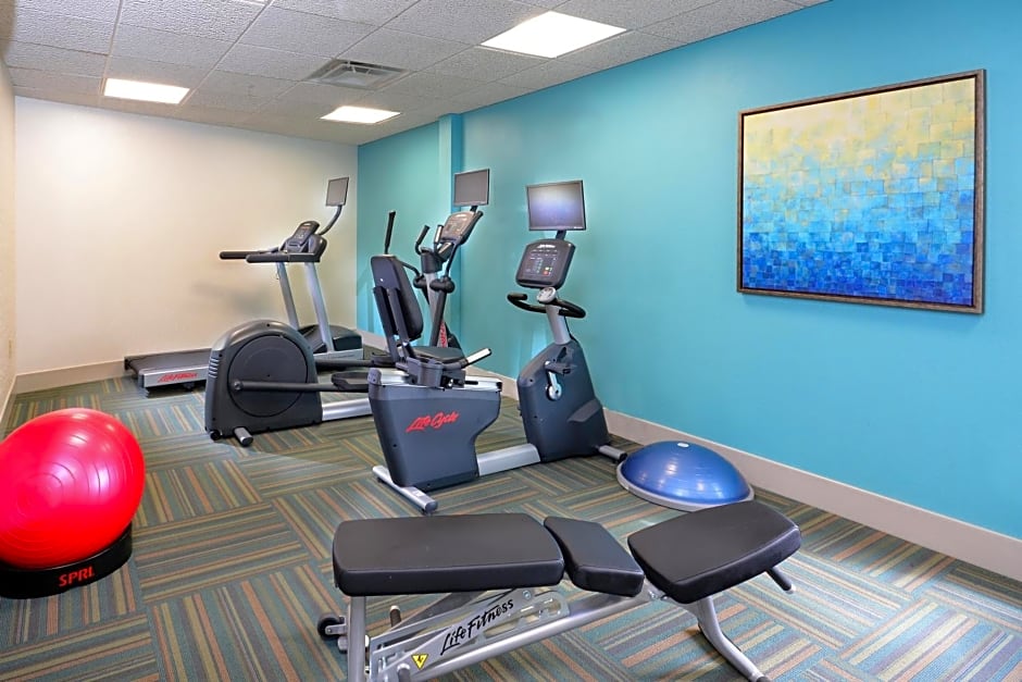 Holiday Inn Express & Suites Raleigh Durham Airport at RTP by IHG