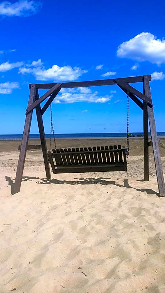 Oscoda Lakeside Hotel