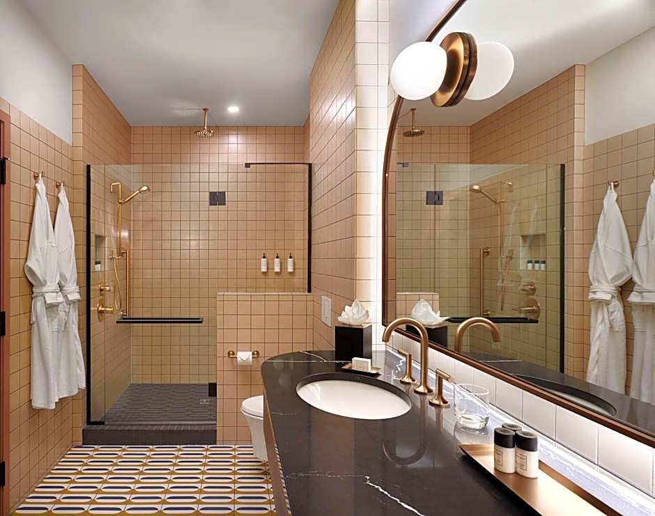 The Westley Calgary Downtown, Tapestry Collection by Hilton