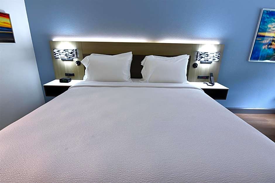 Best Western Point South