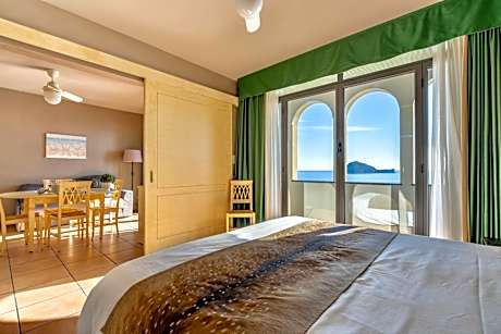 Two-Bedroom Apartment with Balcony and Terrace