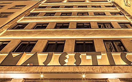 Hotel Majestic