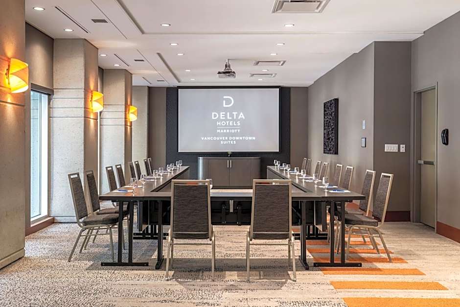 Delta Hotels by Marriott Vancouver Downtown Suites