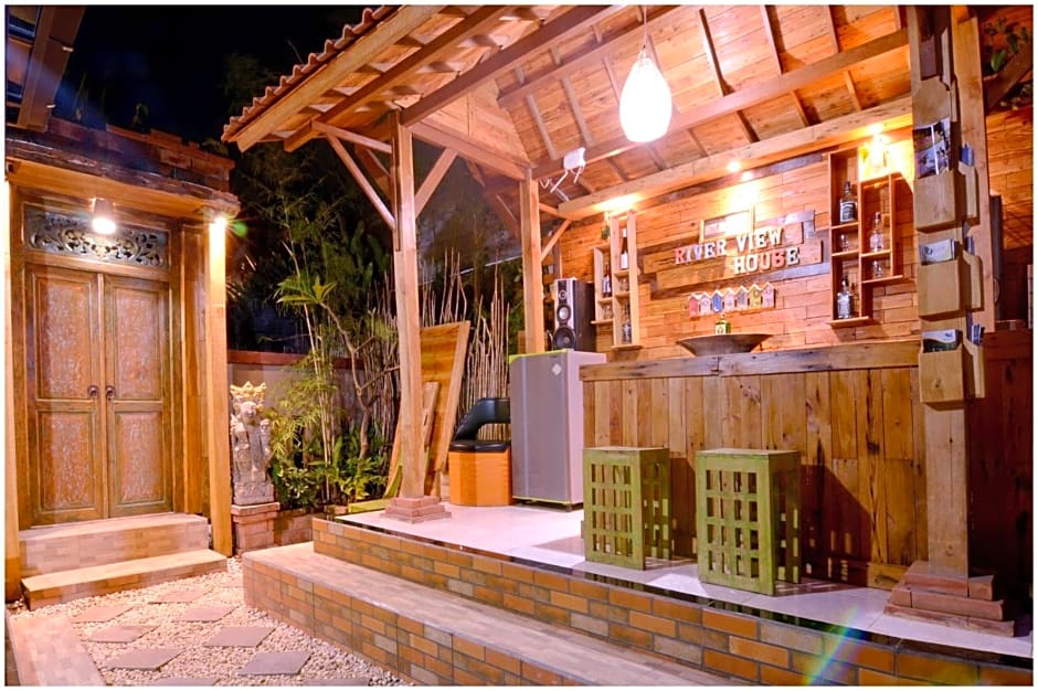 River View House