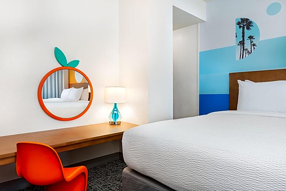 Clementine Hotel & Suites Anaheim