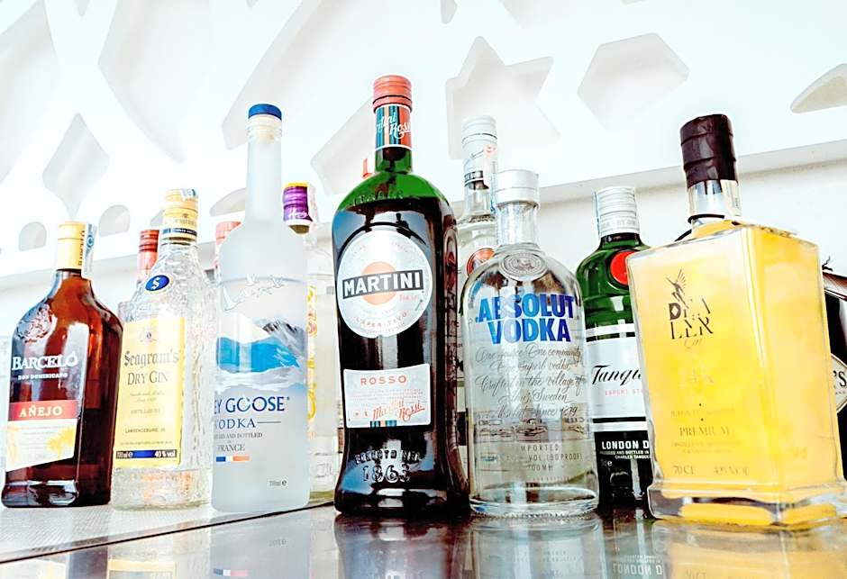 DAOS Suites & Terrace Marbella