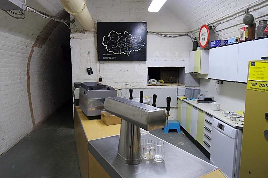 10-Z Bunker