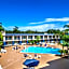 Clarion Inn & Suites Central Clearwater Beach