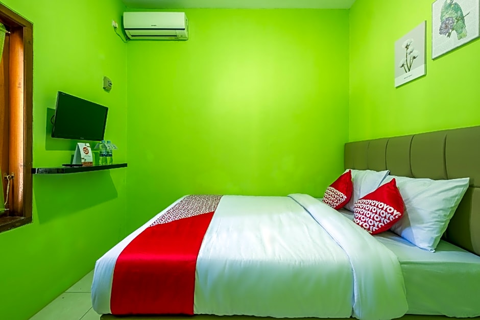 OYO 1399 Cemara Residence Syariah