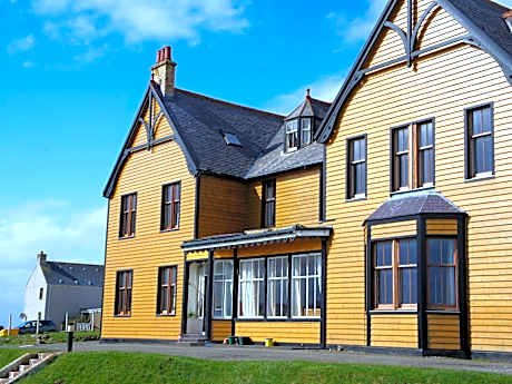 St Magnus Bay Hotel