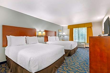 2 queen beds, nonsmoking
