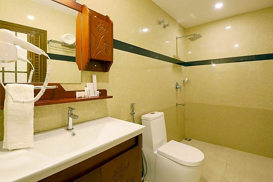 Treebo Premium Palmyra Milford, 2 Km From Alleppey Beach