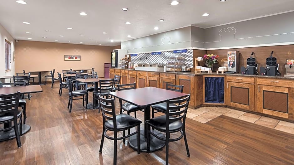 SureStay Plus Hotel by Best Western Albuquerque I-40 Eubank