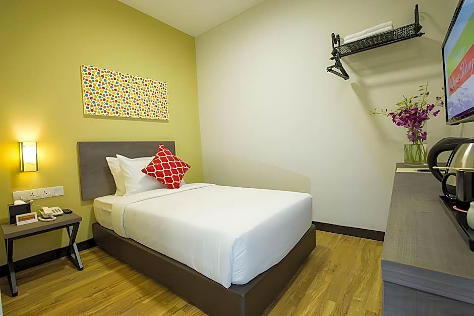 Humaira Hotel