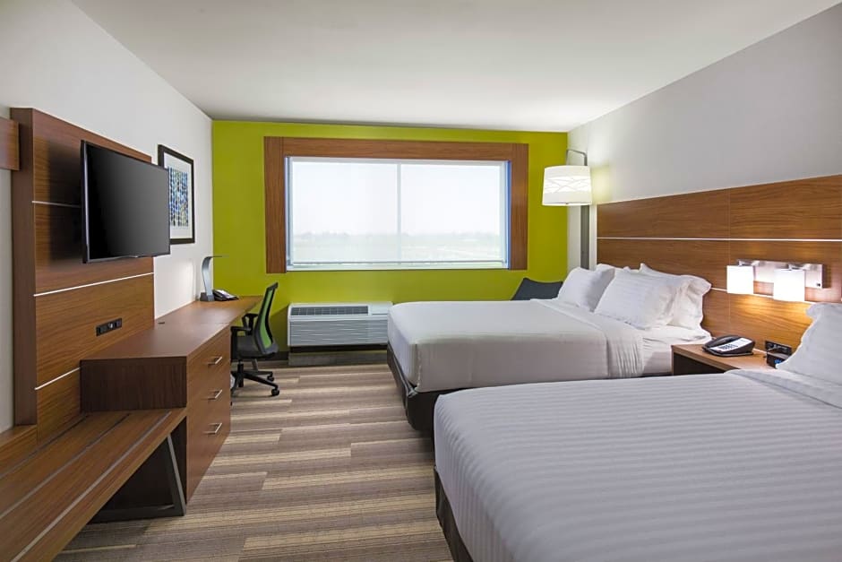 Holiday Inn Express Visalia - Sequoia Gateway Area