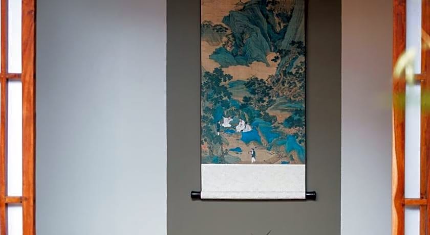 Yushili Hotel & Restaurant