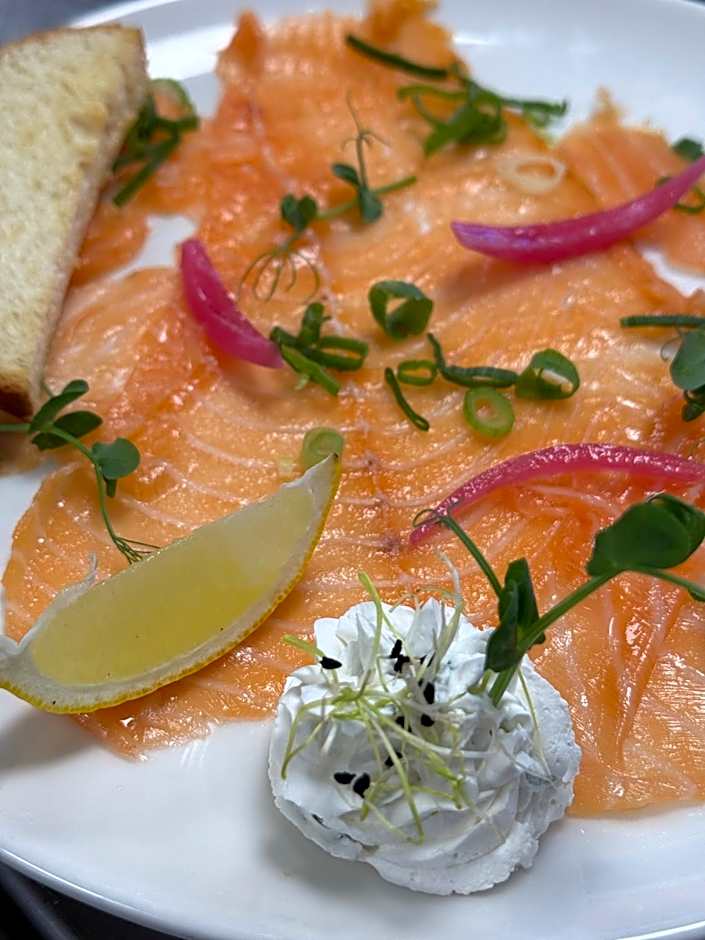 Best Western Blanche De Castille Dourdan