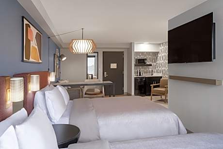 Studio Suite with Two Queen Beds