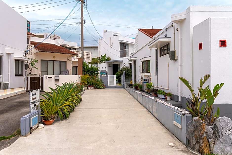 Beach House Yomitan